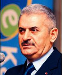 Y�ld�r�m: Bili�im h�z�yla giydiriyorlar