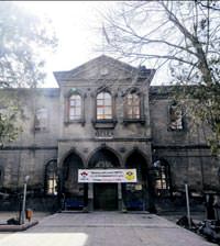 Kayseri Lisesi'nin �ehitleri 'Ta� Mektep'te ya�ayacak