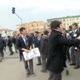 Tramvay yolunu kapatt�lar