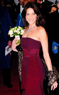 A�kta s�n�r tan�mayan First Lady!