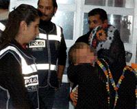 B�yle ana-baba olmaz olsun!