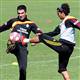 Arda Turan sakatland�