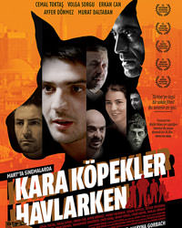 Kara K�pekler Havlarken