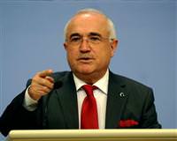 Cemil �i�ek'ten a��klama