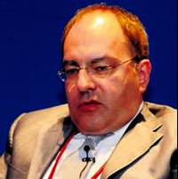 "T�rkiye'nin �ans� Ortado�u pazar�nda"