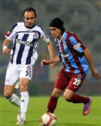 Avni Aker'de son'bast�'