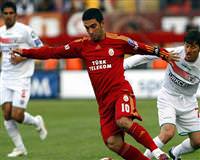 Galatasaray'da b�y�k kavga!