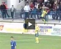 Yanl�� trib�nde sevin�