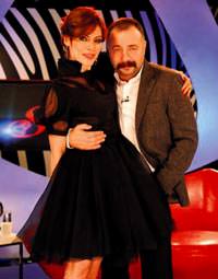 �yle bir severim ki vazge�mek imkans�z olur