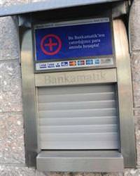 ATM'lerde 1 May�s �nlemi