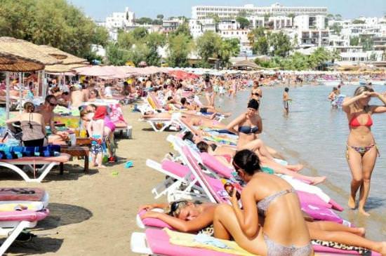 Bodrum�da plajlar doldu