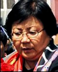 Otunbayeva iki y�l daha iktidarda
