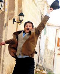 Turan �zdemir'in durumu iyiye gidiyor