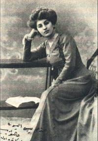 Tarihin �i�ek d�rb�n�nden Halide Edib