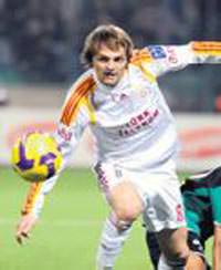 Kartal, Caner'in pe�inde