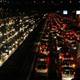 Bostanc�da yol ��kt�,ara�lar i�ine d��t�