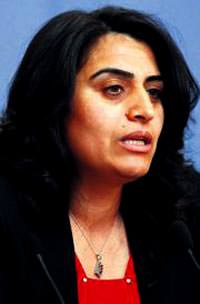 Tuncel: PKK'y� ter�r �rg�t� g�rm�yoruz