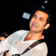 Karab�cekin pe�indeydim...