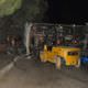 Servis arac� devrildi: 1 �l�