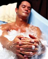 Hamam� ve saunay� seven erkekler dikkat!