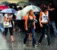 Son y�llar�n en ya���l� haziran�