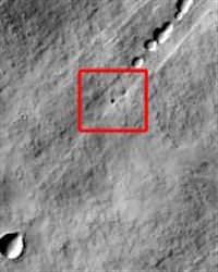 ��renciler Mars'ta ma�ara buldu!