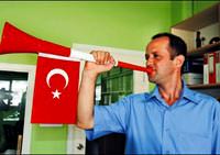 Kulak sa��r eden 'vuvuzela' T�rk Mal� oldu
