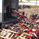 350 ton domates ��pe d�k�ld�
