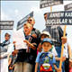 �l�m yolunda a�latan protesto