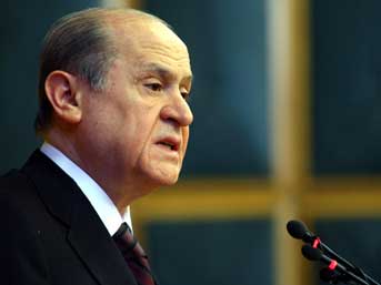 Mahkeme siyasi bir karar verdi