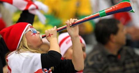 100 desibeli a�an vuvuzela haram