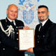Hayat kurtaran T�rk polise Londrada �d�l
