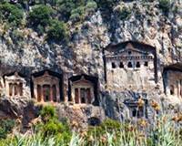 Kaunos kaya mezarlar� Dalyan