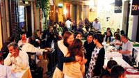 Asmal�mescit bu aralar '�ooooook' kalabal�k