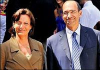 Bakan 'e�ine i� istedi' iddias�