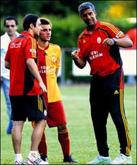 Emre'yi f�r�alad� ama...
