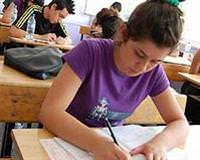 ��renci �SYM Ba�kan� Prof. Dr. �nal Yar�ma�an �SYS klavuzu hata