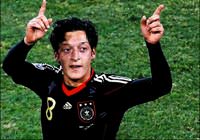 Real, Mesut'ta �srarl�