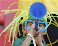 Vuvuzela yasakland�