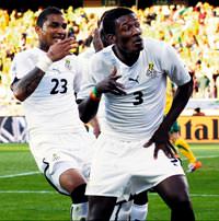 Fenerbah�e Rennes Hoarau Asamoah Gyan