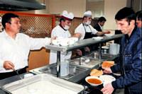 �al��an, tavuk yemekten kanatlanacak
