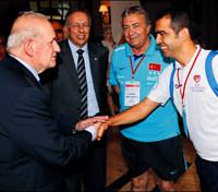 'Hakeme meslek �art'