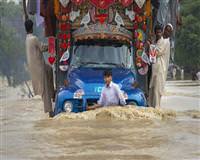 Pakistan sular alt�nda