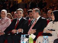 t�rban ba��rt�s� Sultan At�c� Emine Erdo�an Hayr�nnisa G�l