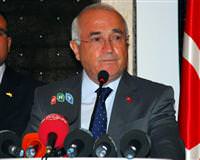 �i�ek'ten Baydemir'e tepki