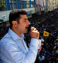 '�zverimiz olmasayd� etnik �at��ma ��kard�'