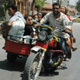 Motosiklete 10 ki�i bindiler!