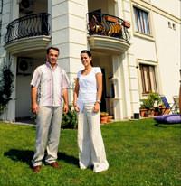 G�l, �stanbul'da yazl�kta ya��yor i� ��k��� s�rf yap�yor
