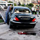 �ftar� beklerken otomobil alt�nda kald�lar