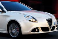 Alfa Romeo Giulietta �� farkl� s�r�� keyfi sunuyor